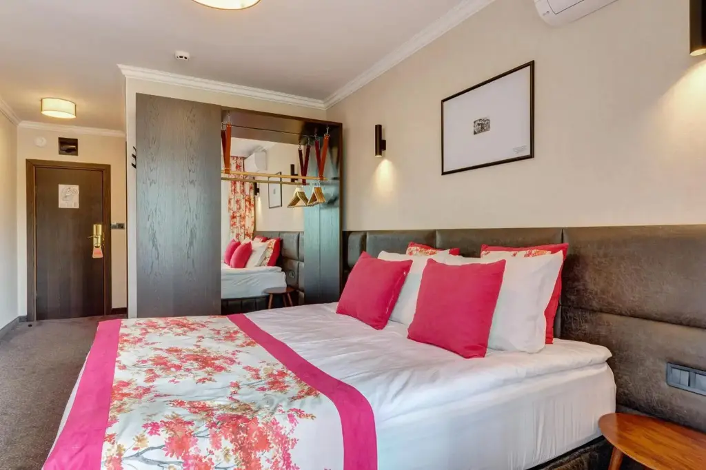 Смолян: Hotel Kiparis Alfa