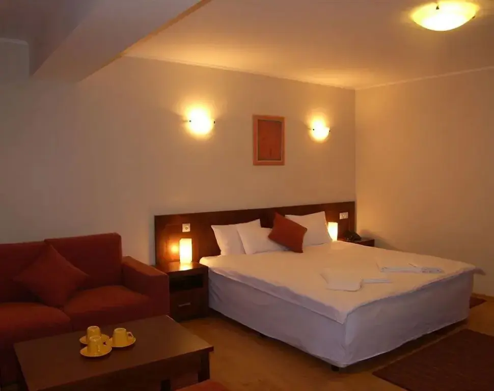 Смолян: Smilen Hotel