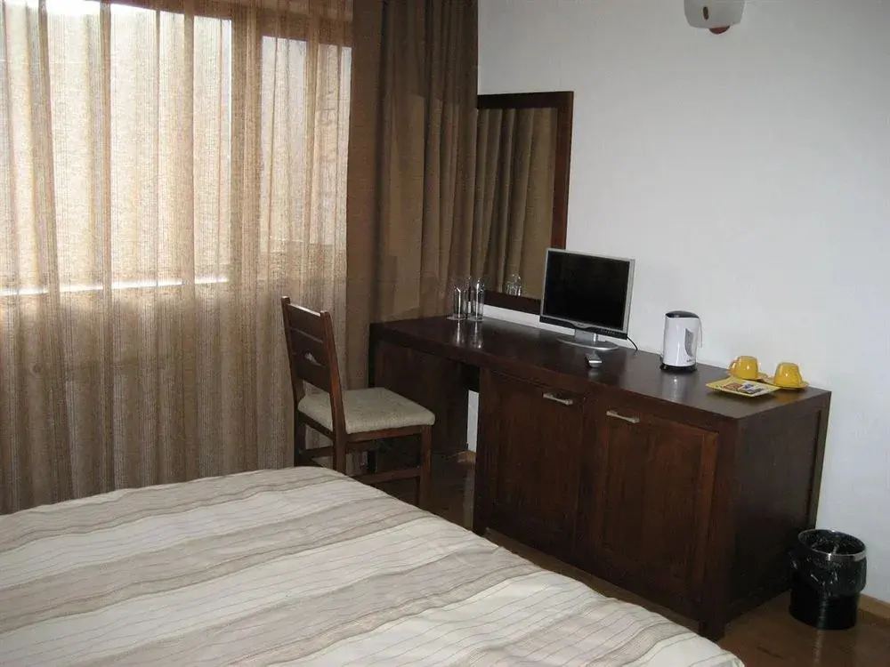 Смолян: Smilen Hotel