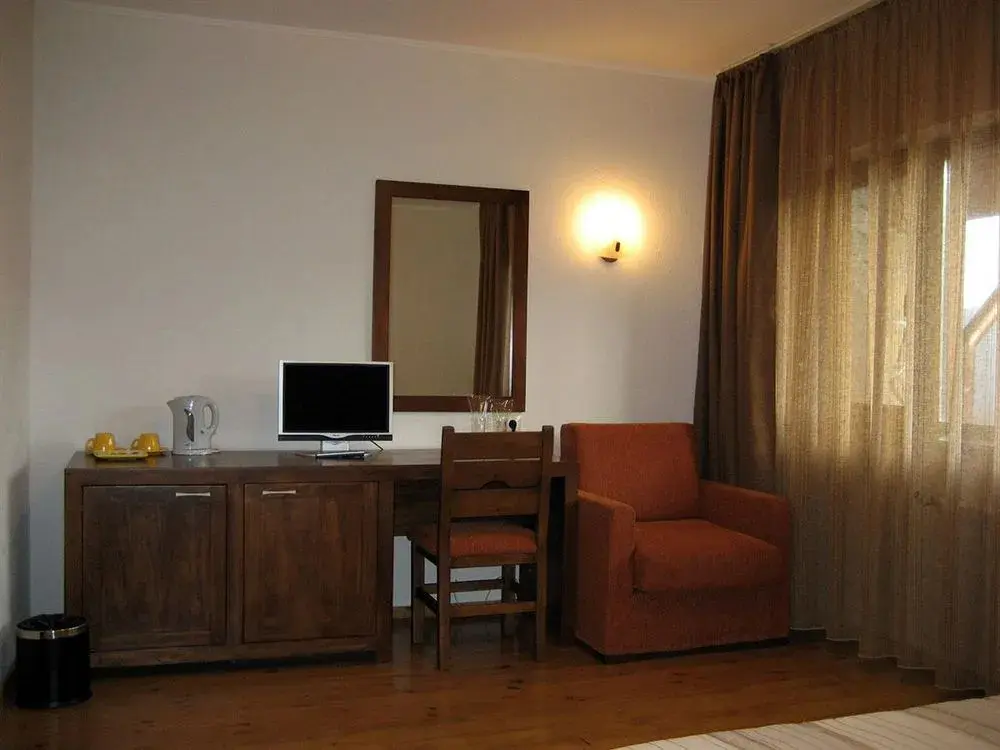 Смолян: Smilen Hotel