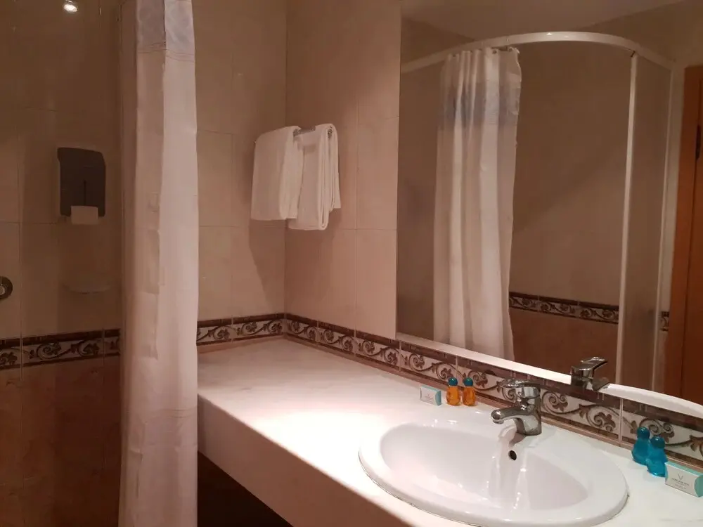 Варна: Hotel Lebed