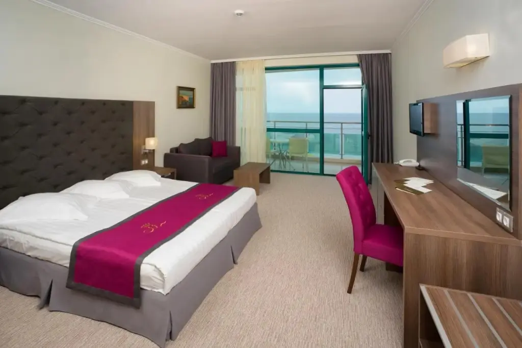 Варна: Marina Grand Beach Hotel - All inclusive