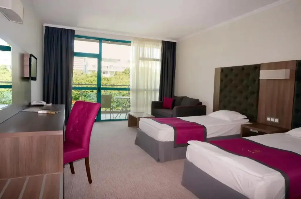 Варна: Marina Grand Beach Hotel - All inclusive