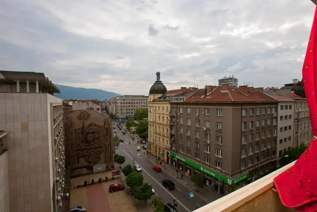 София: Slavyanska Beseda Hotel