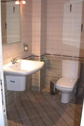 Боженци: Hotel Hitar Petar