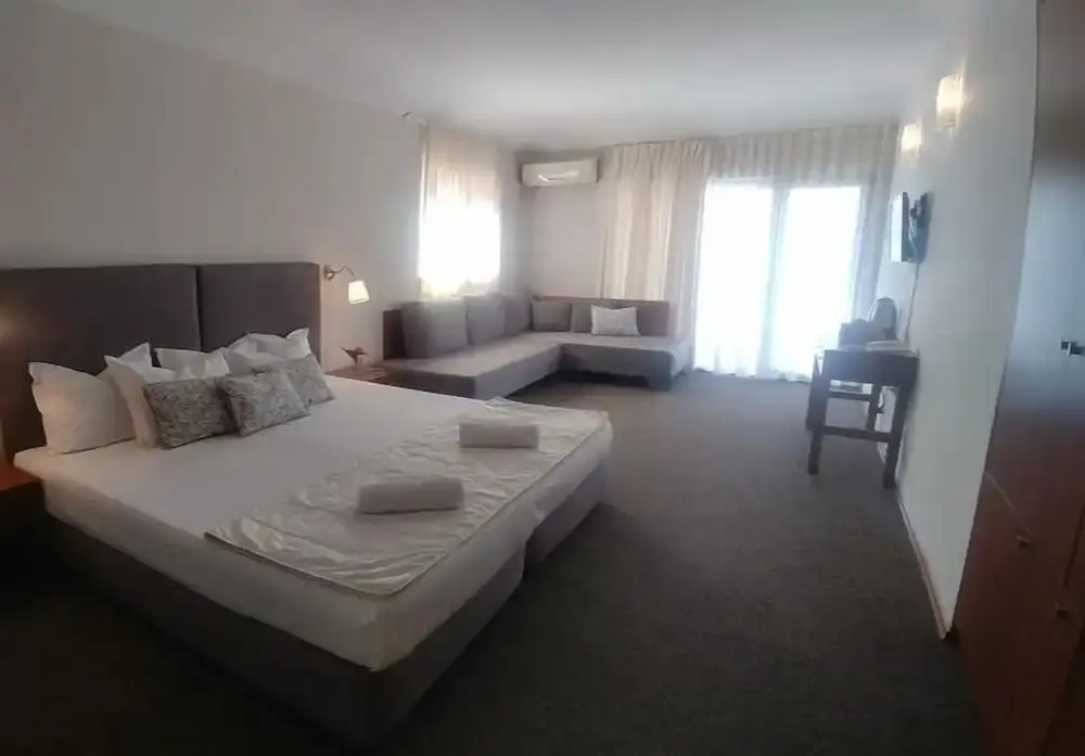 Созополь: Hotel Muses