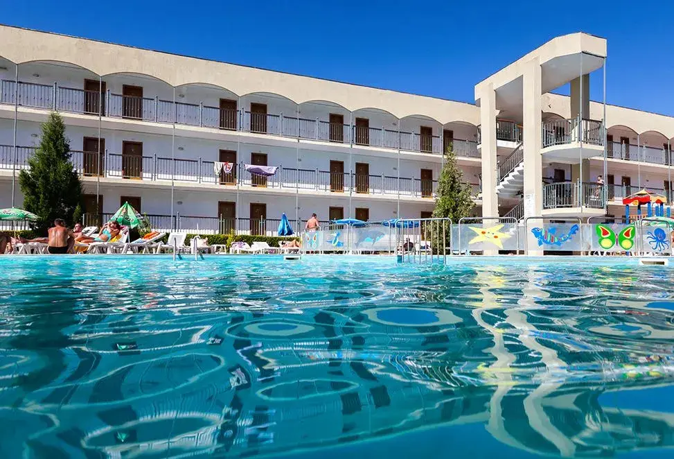 Солнечный берег: Amfora Beach Hotel