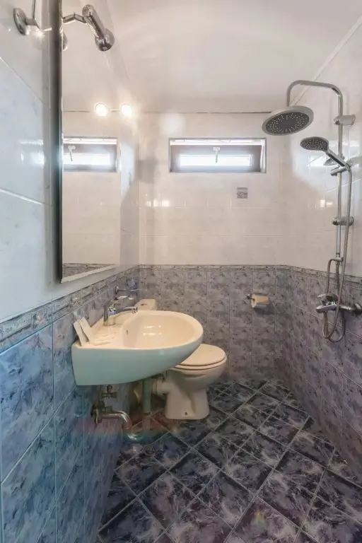 Бургас: Guest House Fotinov