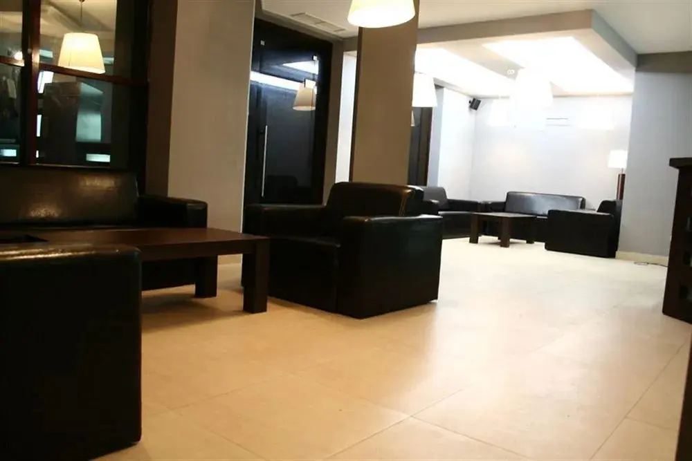 Солнечный берег: Camelot Residence