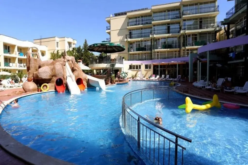 Солнечный берег: Sunny Day Club Hotel