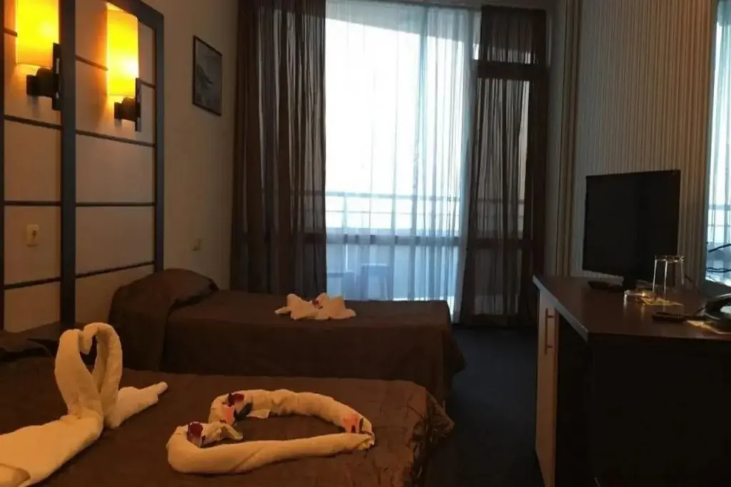 Поморие: Hotel Sunny Bay