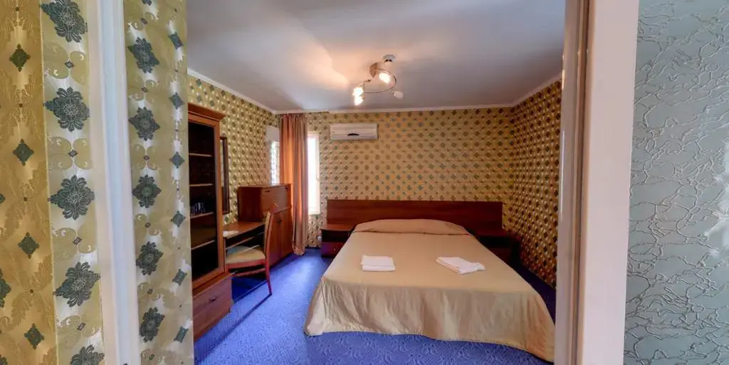 Варна: Hotel Persey