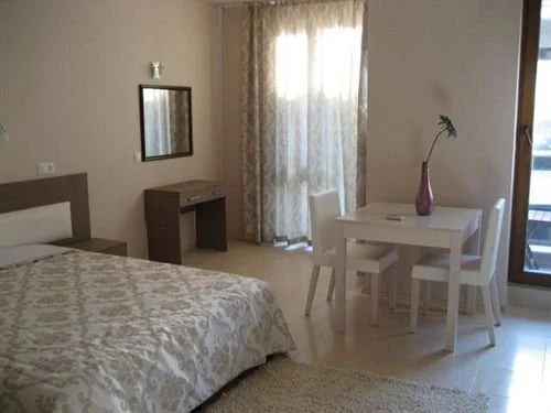 Поморие: Pomorie Bay Apart Hotel