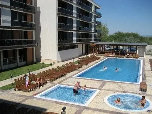 Поморие: Pomorie Bay Apart Hotel
