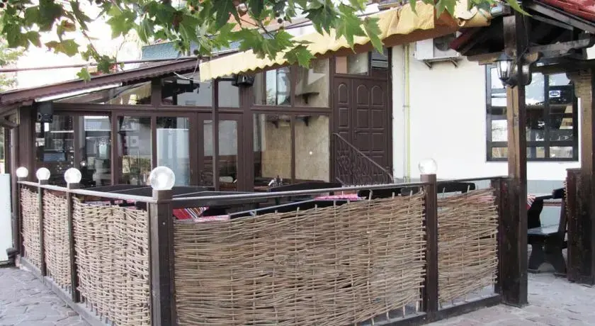 Горна-Оряховица: Ambaritsa Hotel