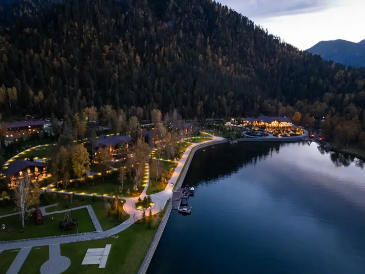 Телецкое озеро: Отель Altay Village Teletskoe
