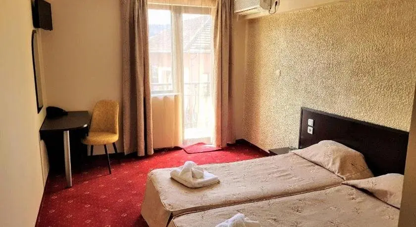 Трявна: Hotel Hilez