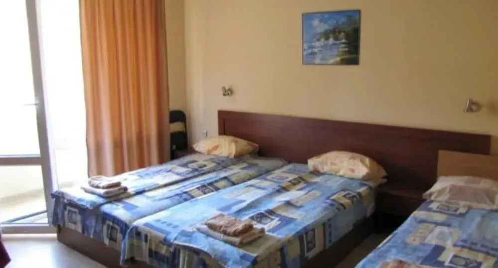 Балчик: Paris Hotel