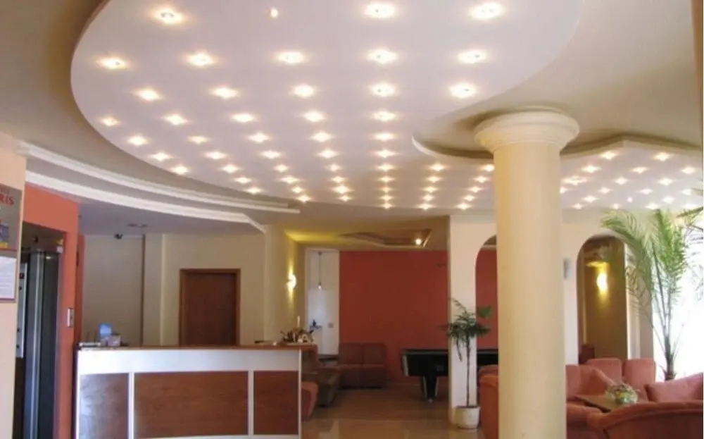 Балчик: Paris Hotel