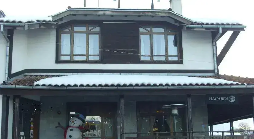 Family Hotel Holiday Group — фото 1