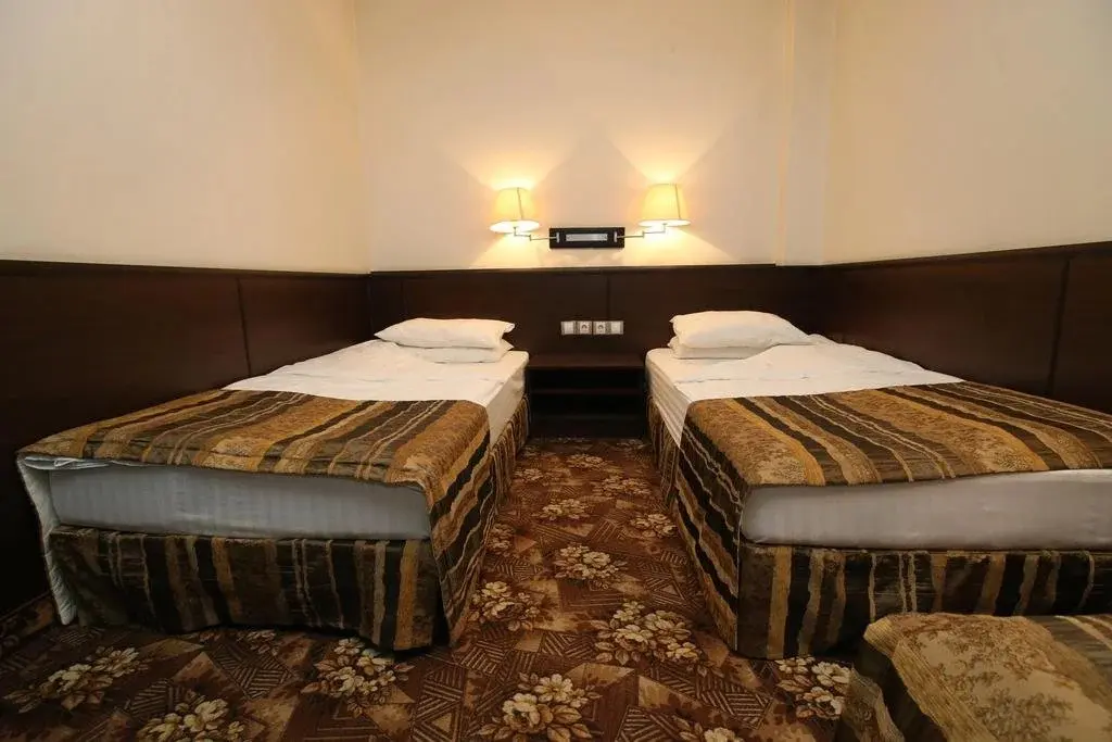 София: Hotel & Restaurant The House