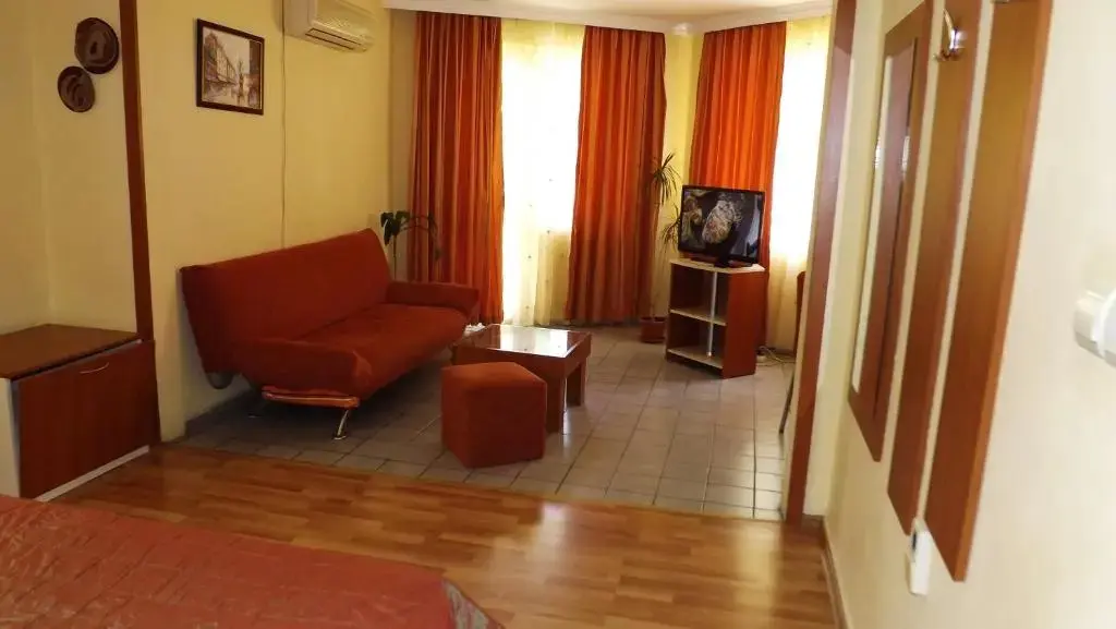 Варна: Palitra Family Hotel