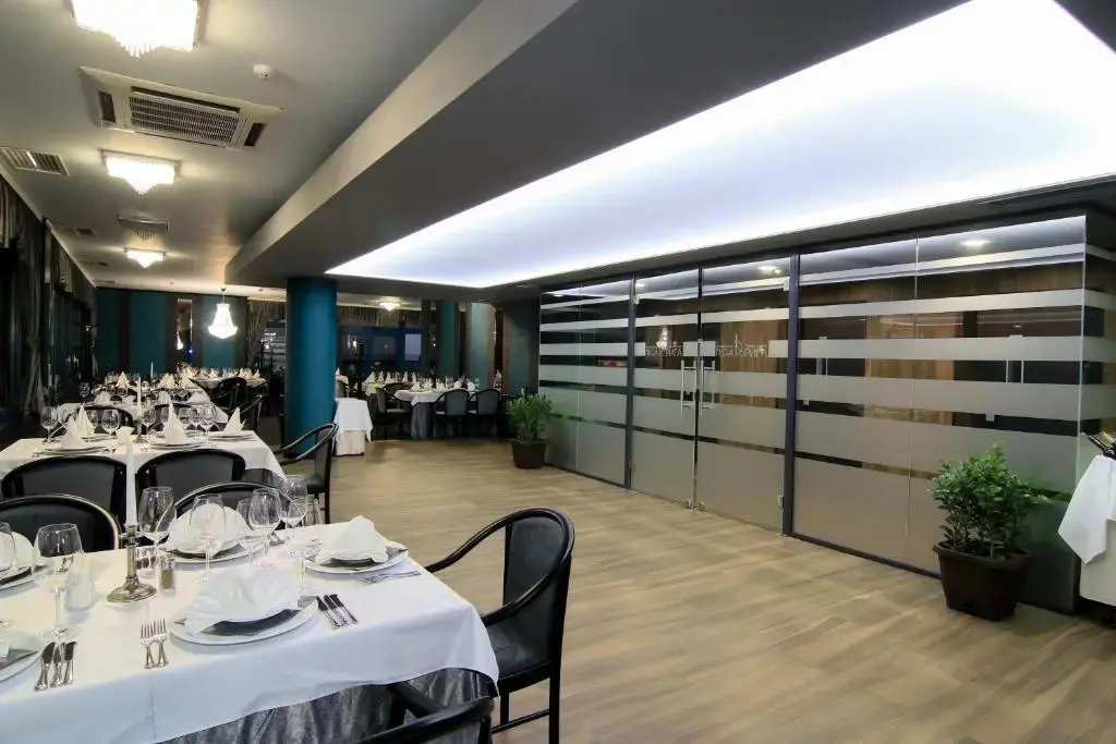Русе: Grand Hotel Riga
