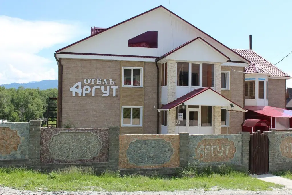 Усть-Кокса: Argut Hotel