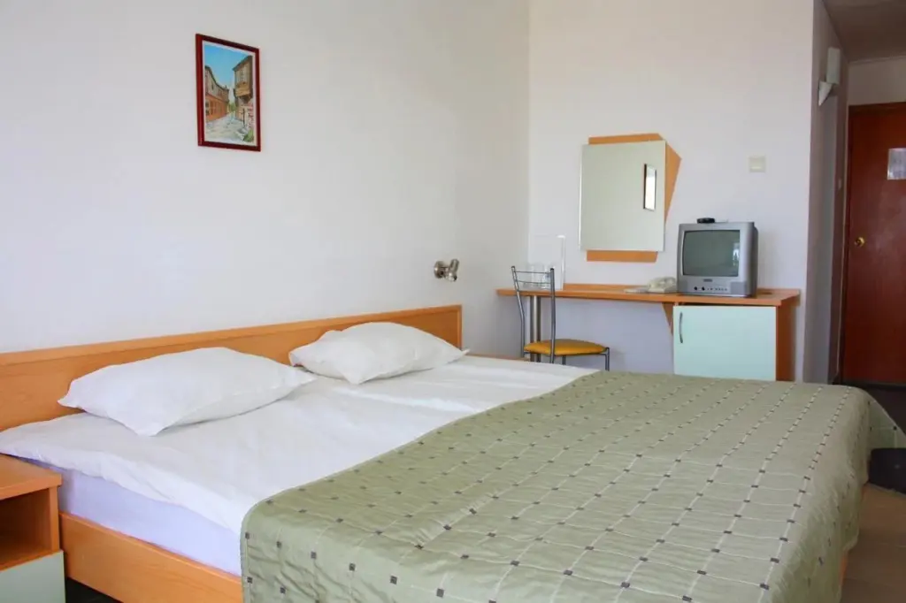 Солнечный берег: Sirena Hotel