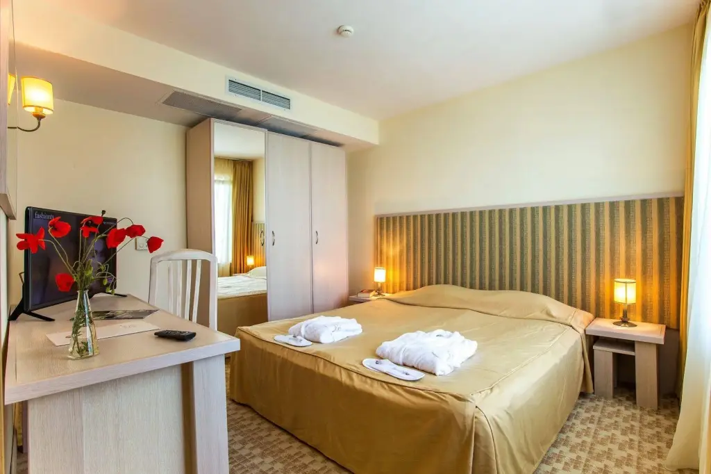 Созополь: Hotel Antea Sozopol – By The Sea