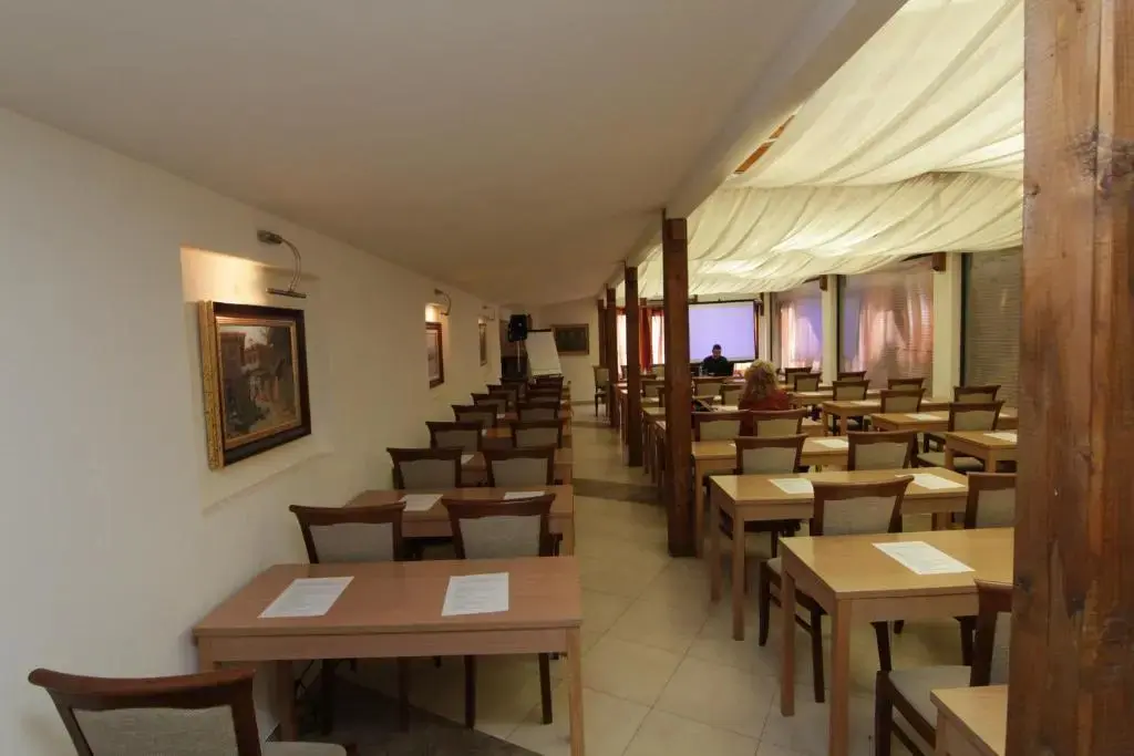 София: Legends Hotel Sofia