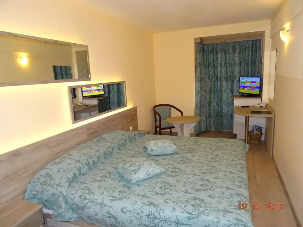 Варна: Victoria Hotel