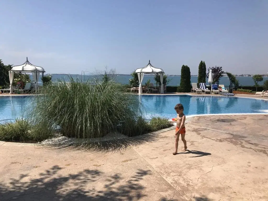 Свети Влас: Royal Bay Residence