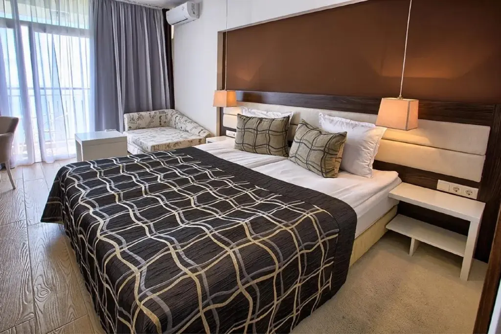 Варна: Luna Hotel