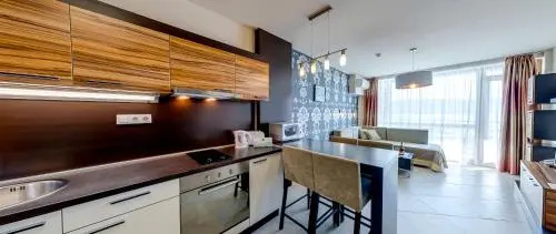 Солнечный берег: Briz Beach Aparthotel