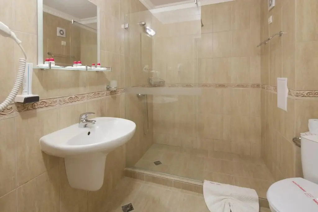 Солнечный берег: Mena Palace Hotel