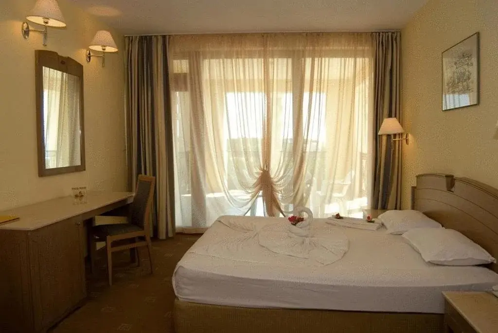 Созополь:  Duni Belleville Hotel - Все включено
