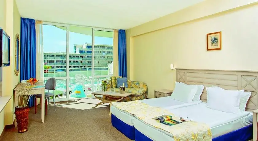Солнечный берег: Hotel Flora Park