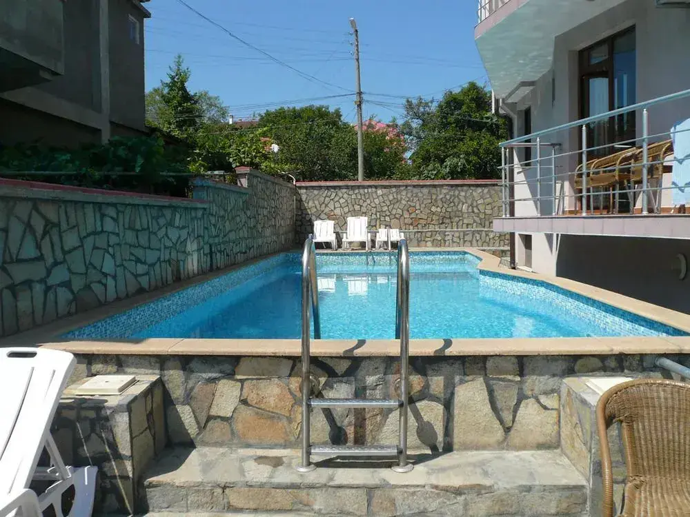 Обзор: Favorite Hotel