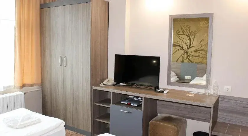 Стара Загора: Hotel Ezeroto