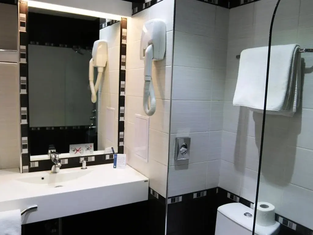 Батак: Aqua Varvara Hotel