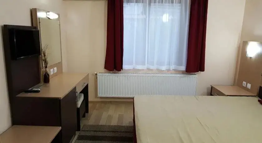 Извос: Ego Guest House