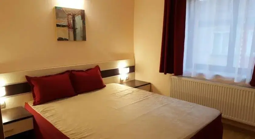 Извос: Ego Guest House