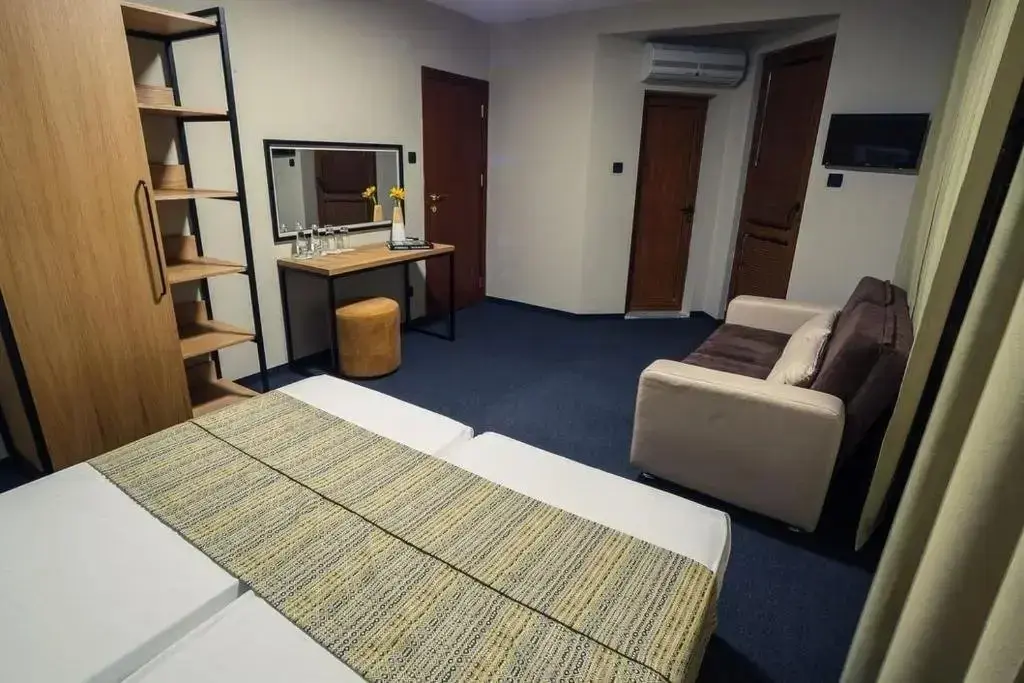 Созополь: Hotel Albatros New Town