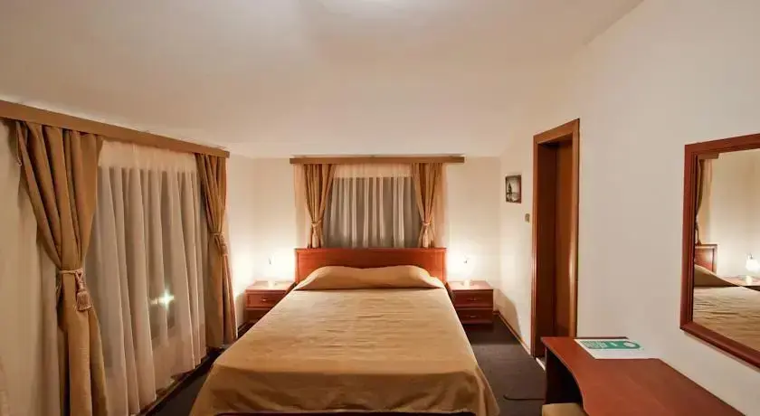 Созополь: Hotel Albatros Old Town