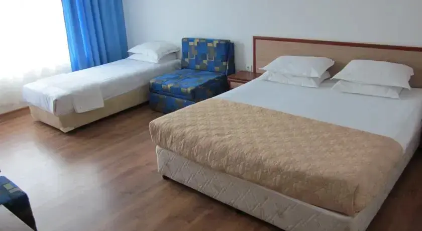 Китен: Albatros 2 Family Hotel