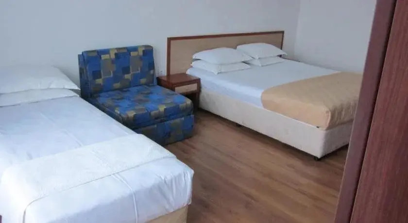 Китен: Albatros 2 Family Hotel