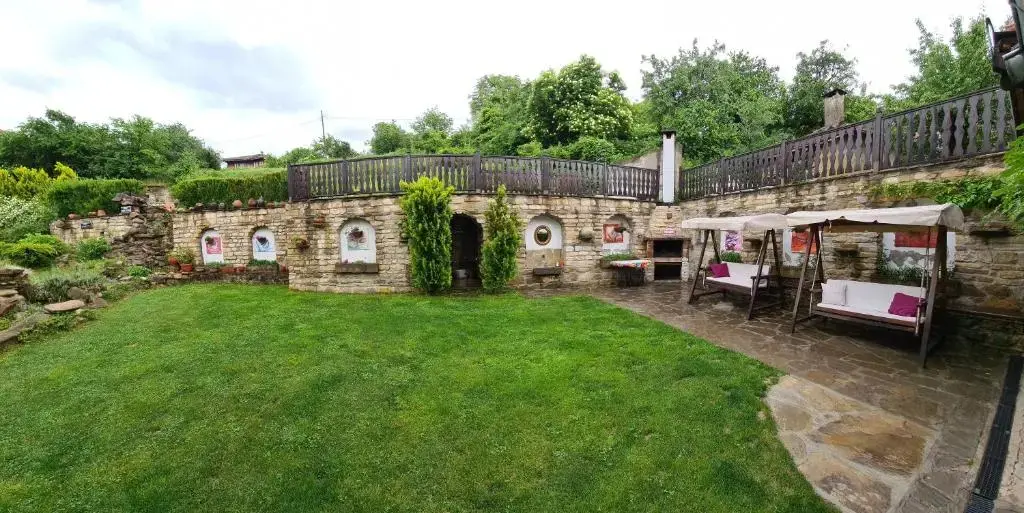 Горна-Оряховица: Chamurkov Guest House