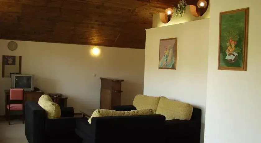 Боженци: Hotel Nezabravka