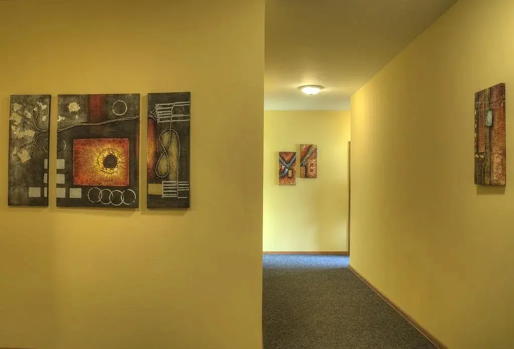 Шумен: Neon Guest Rooms